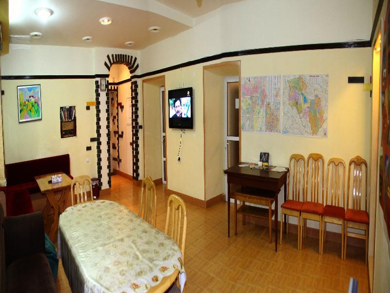 Yerevan Hostel Esterno foto