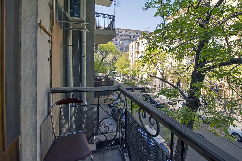 Yerevan Hostel Esterno foto